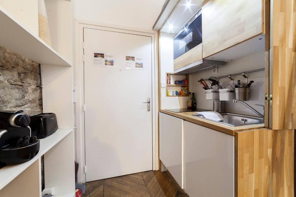 Studio Cosy En Centre Ville Aux Cordeliers Ail Lyon Exteriör bild